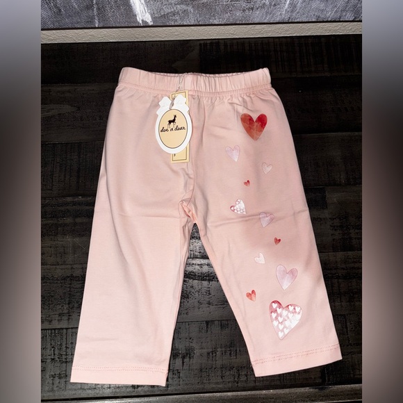 Doe a Dear Valentine's Day legging SZ 2 T - Picture 1 of 3